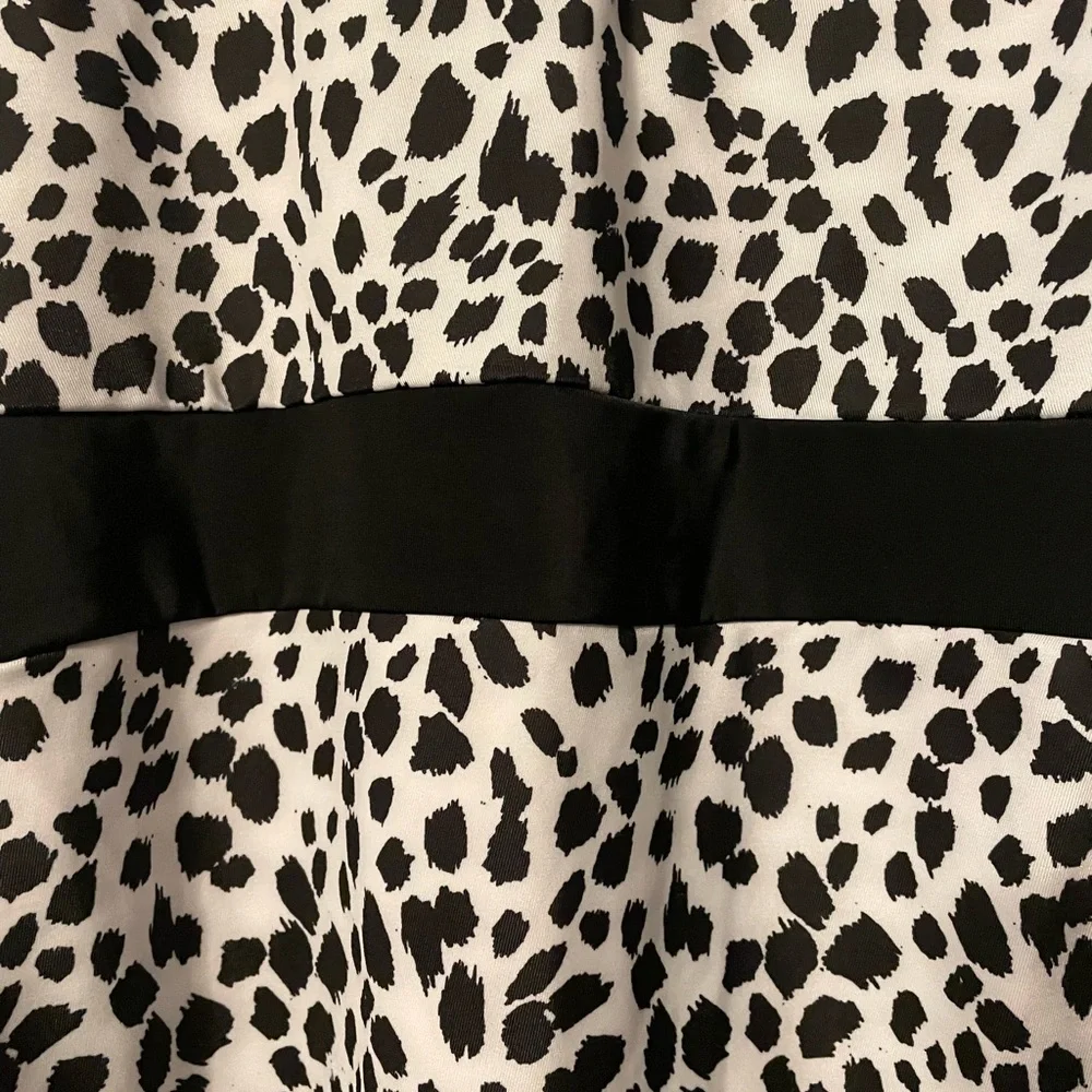 NWT Outdoor Oasis Animal Print Swimsuit